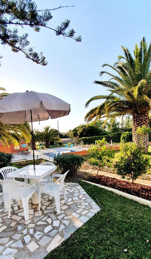 Villa Belinha - Guest House Quarteira Exterior foto